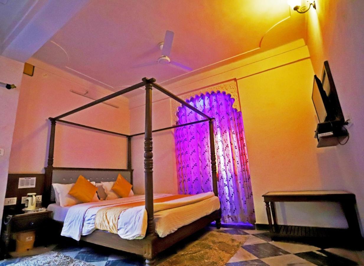 Hotel Rang Sagar Haveli Udaipur Exteriör bild