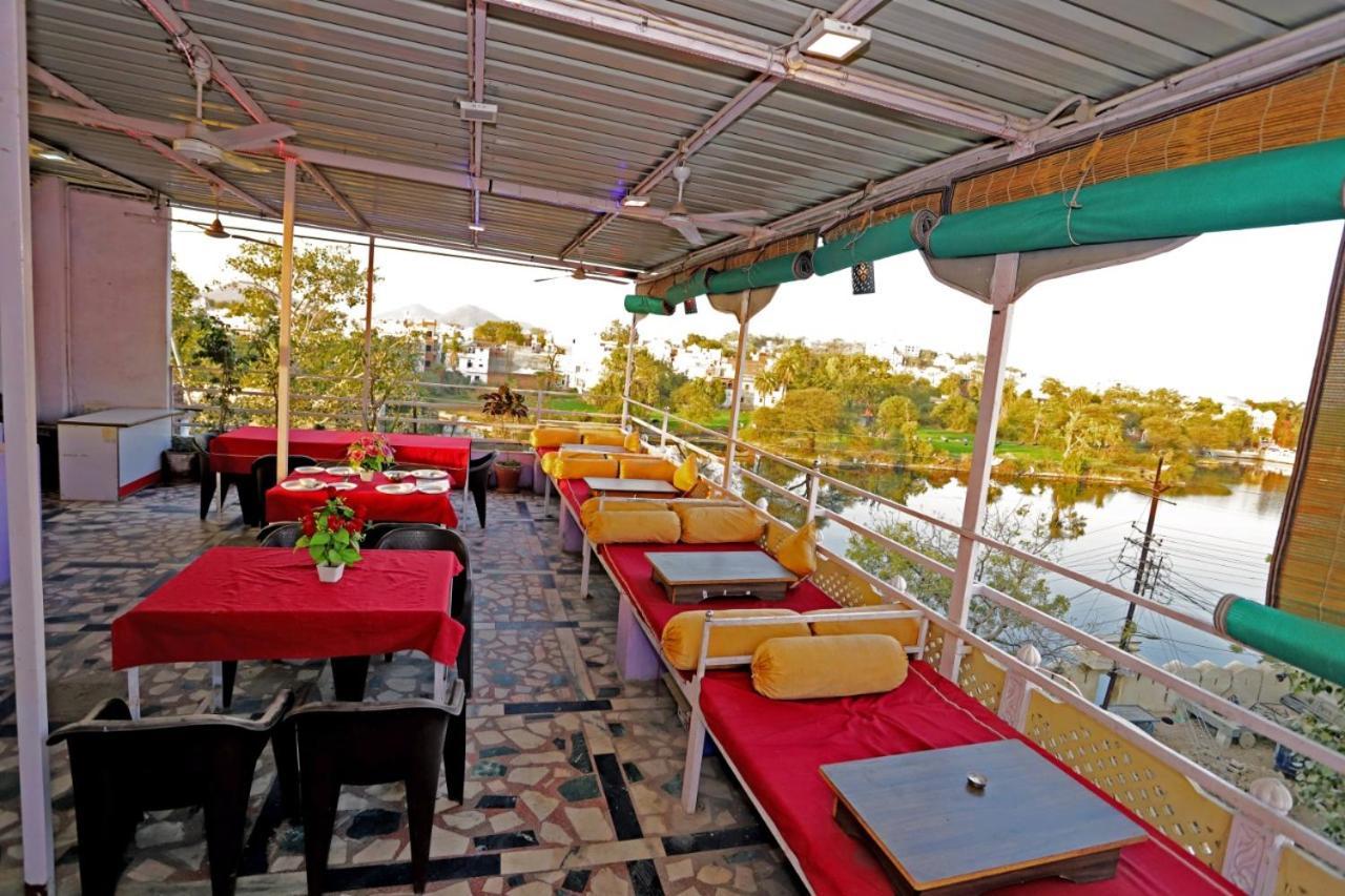 Hotel Rang Sagar Haveli Udaipur Exteriör bild