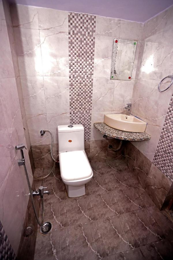 Hotel Rang Sagar Haveli Udaipur Exteriör bild