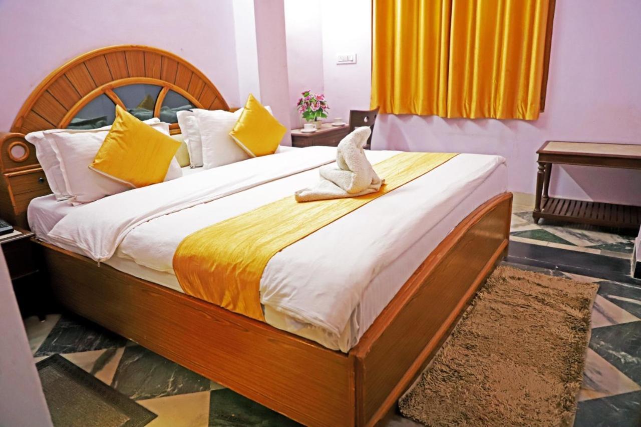 Hotel Rang Sagar Haveli Udaipur Exteriör bild