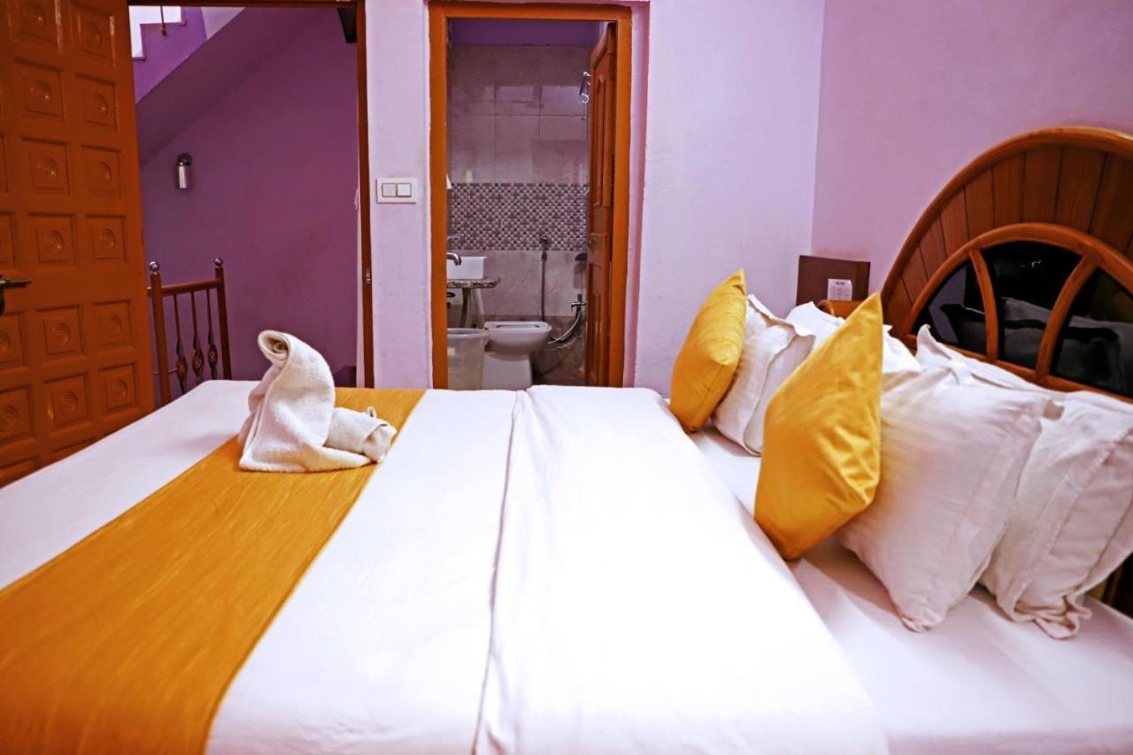 Hotel Rang Sagar Haveli Udaipur Exteriör bild